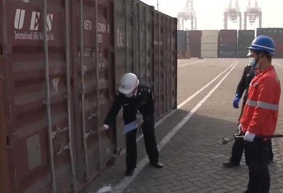 <a href='http://www.jhshkj.com' title='危險品運輸' >危險品運輸</a>